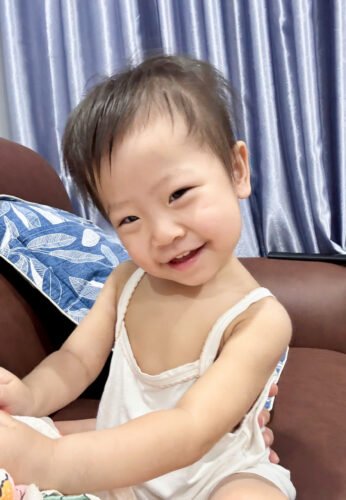 Nhấp để xem toàn màn hình Làm sạch bề mặt nỉ và da ô tô photo review