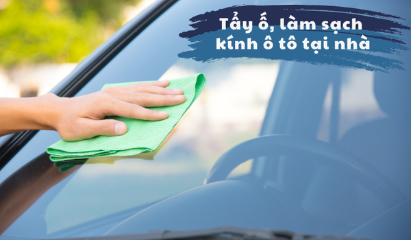 tay-vet-o-kinh-o-to-1